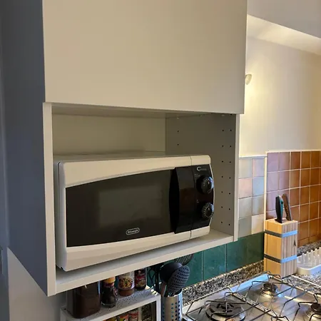 Casa de Férias T2 à 2 Minutes à Pied De La Avec Parking Privé