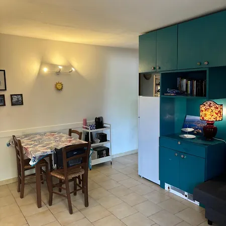 Semesterbostad T2 A 2 Minutes A Pied De La Avec Parking Prive *