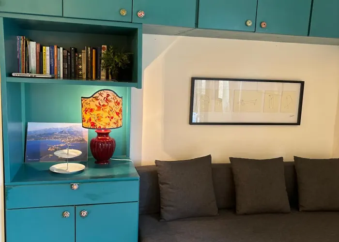 Vakantiehuis T2 A 2 Minutes A Pied De La Avec Parking Prive LʼÎle-Rousse