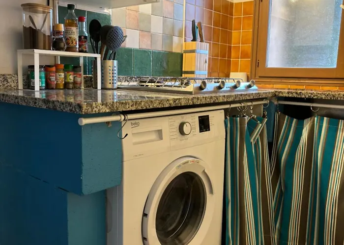 T2 A 2 Minutes A Pied De La Avec Parking Prive